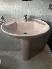 PINK IDEAL STANDARD BATHROOM SUITE- BASIN, BIDET, TOILET, SHOWER TRAY