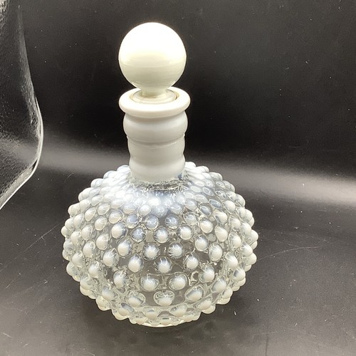 Fenton white and - clear, hob