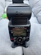 Nikon SB-700 Speedlight Flash