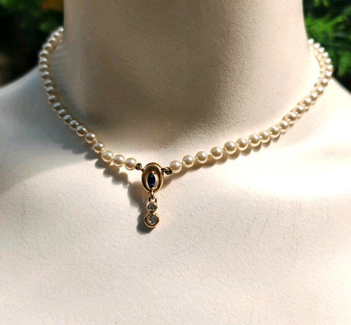 Simulated blue crystal pearl - &,