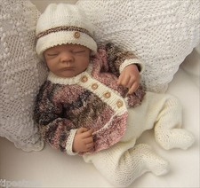 BABY KNITTING PATTERNS DK 14