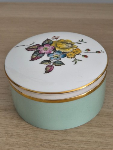 Royal worcester large lidded - royal,