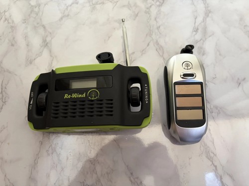 Portable radio wind - wind, tuner