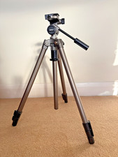 Velbon Sherpa 200R  Aluminium Telescopic Tripod. Pan/Tilt.  Excellent Condition