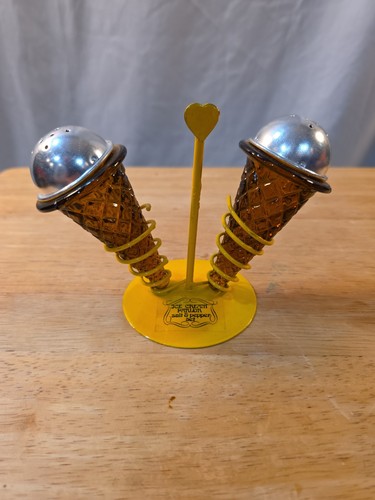 Vintage ice cream parlor salt - ice,