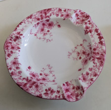 Shelley Dainty Pink Pin Plate