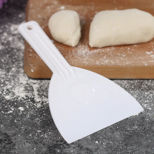 Cake scraper dough cutter - cake,