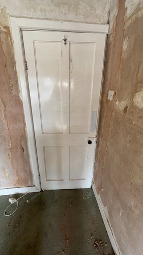 White painted wooden - painted, 4-panel