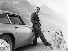 JAMES BOND GOLDFINGER Quadposter print 30x40" Sean Connery Aston Martin FREE P&P