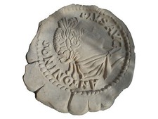 DECORATIVE ROMAN COIN STEPPING