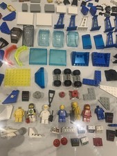 LEGO Vintage Space 250 Pieces