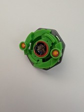 Beyblade Roller Attacker