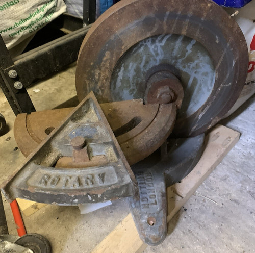 Letterpress cast iron vintage - cast,