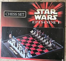 Star Wars: EPISODE ONE 1 Complete Chess Set inc. Board & All Pieces VGC