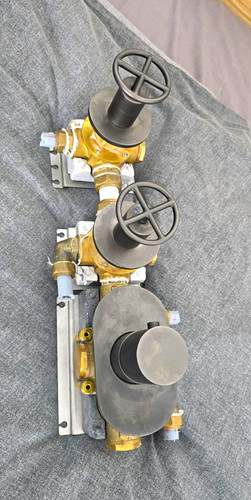 Fantini concealed thermostatic