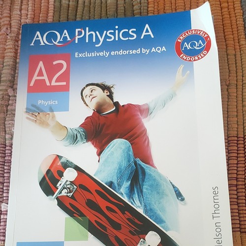 Nelson thornes aqa physics - nelson,
