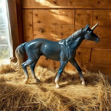 Breyer Stablemates Blue Unicorn | 1:32 Model Horses | #6056 (G5)