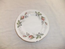 Paragon Bridal Rose - royal