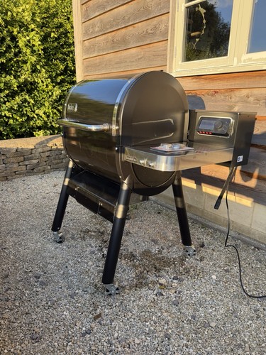 Weber bbq smokefire - bbq, wood
