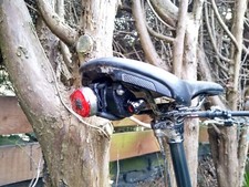 SWAT saddle - Rear Light & CO2