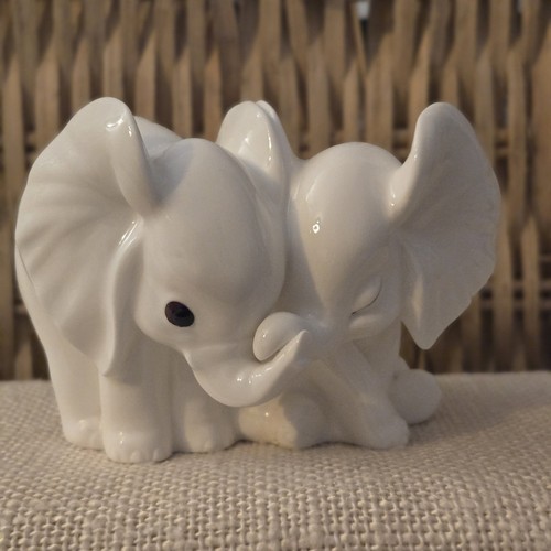 Royal osborne white elephant - white,