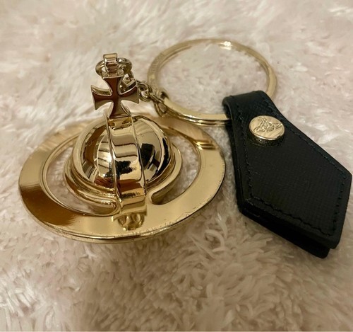 Vivienne westwood keychain - westwood,