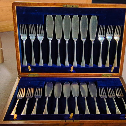 Epns silver plated cutlery set - silver,