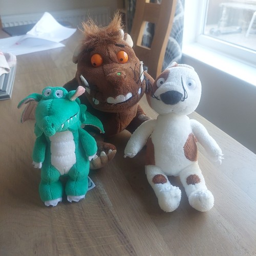 Julia donaldson plush bundle - julia,