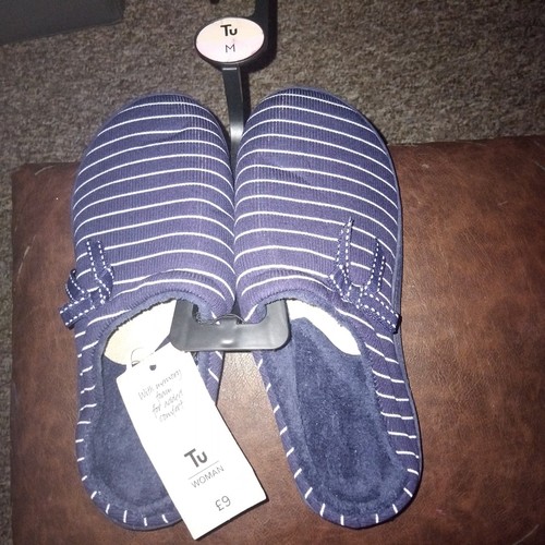 Women slippers new - women's, size