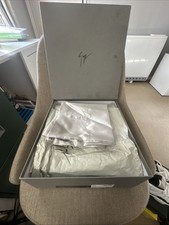 Giuseppe Zanotti Kriss Winter
