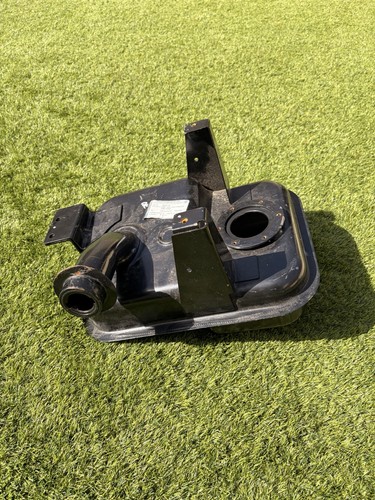 Piaggio ape fule tank part - -,