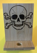 SKULL AND CROSSBONES Mobile