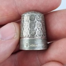 Vintage solid silver - solid, thimble