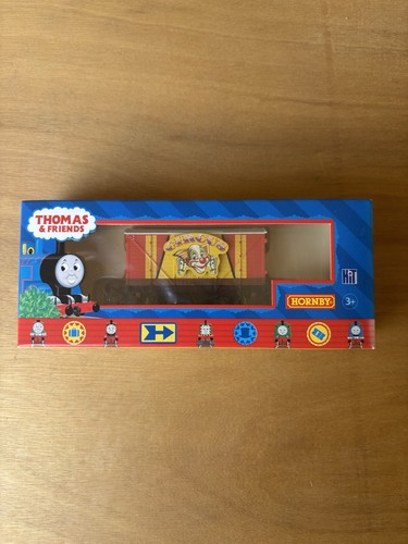 Boxed hornby r9207 circus van - hornby,