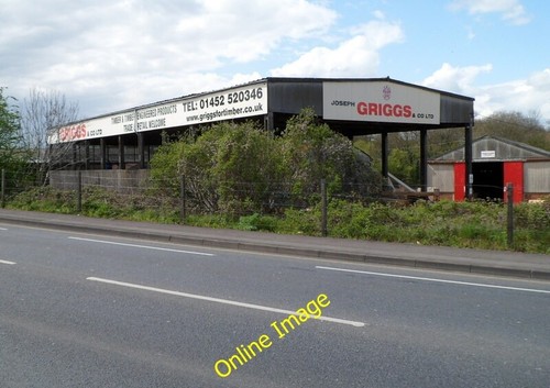 Photo 6x4 canopied area - photo,