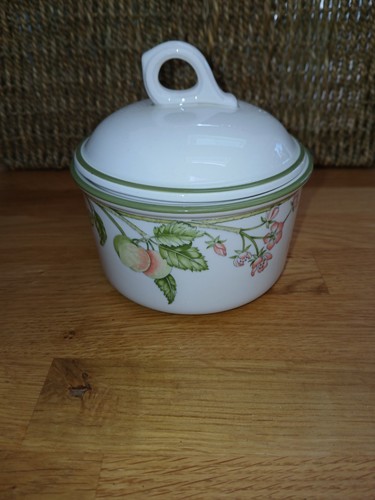 Wedgwood wild apple granada - wild,