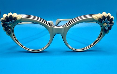 Vintage schiaparelli style - vintage,