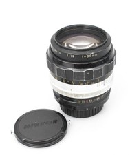 Nikon Nikkor-H 85mm f/1.8  Pre