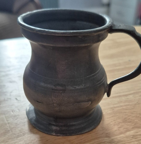 Antique pewter gill - , measure
