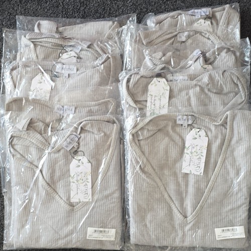 Bnwt job lot resale the - job,