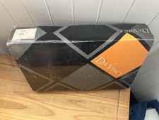 karndean glue down flooring box of 24 12" 18" Da Vinci vinyl tiles plus 10 loose