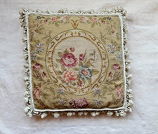Vintage wool needle - wool, point