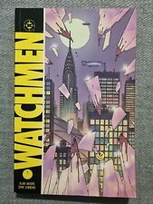 WATCHMEN. A Moore & D Gibbons