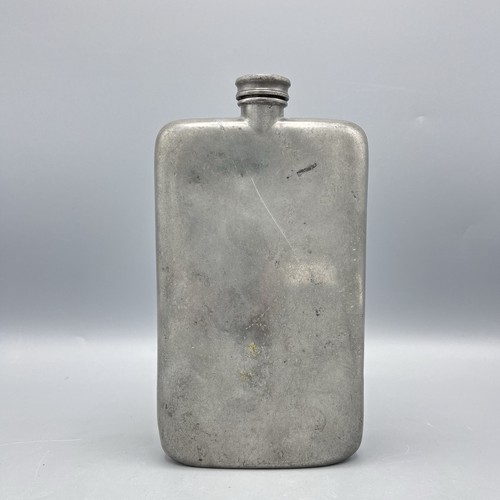 Silver plated hip flask - silver,