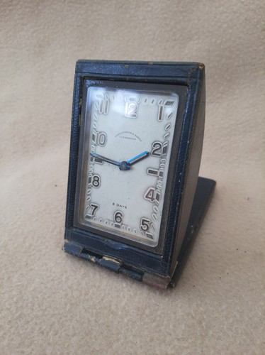 Penlington batty art deco - &,