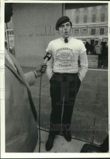 Press Photo Curtis Silwa