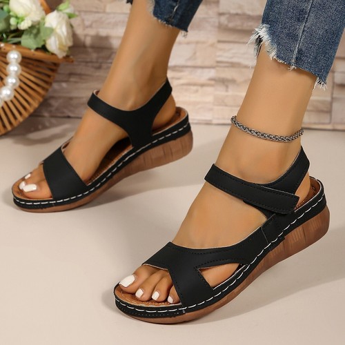 New womens mid wedge - new,