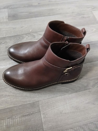 Ladies brown ankle boots size - brown,