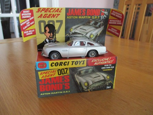 Corgi 261 james bond aston - corgi,