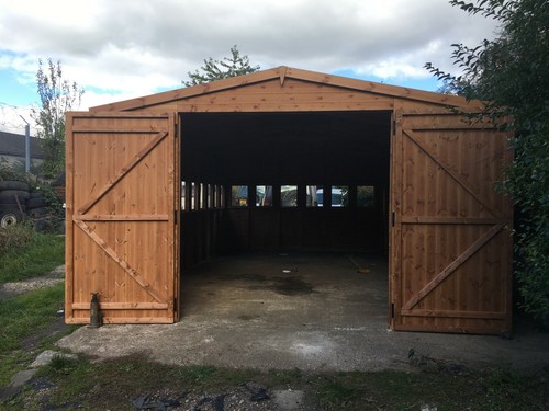24ft wooden garage - 24ft, in